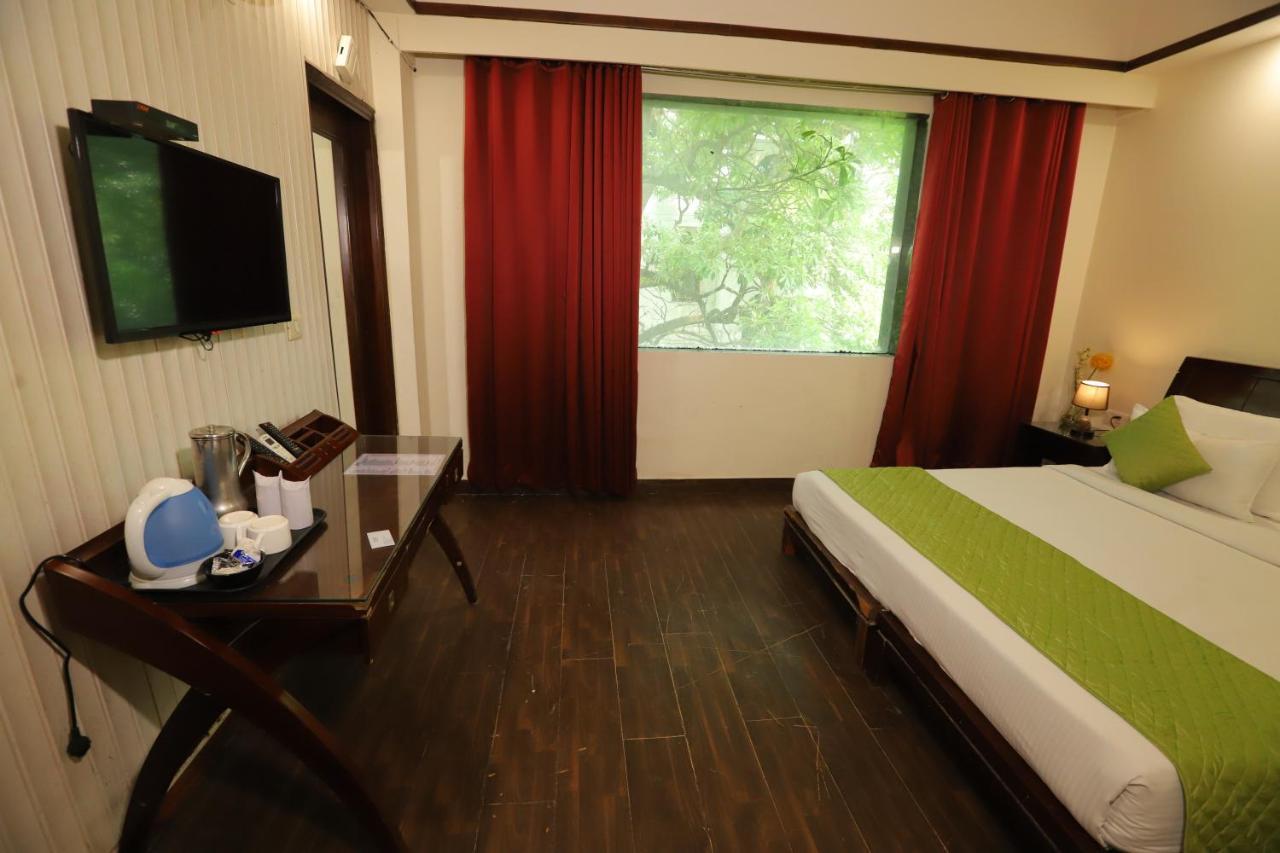 The Picasso Residency - Naraina New Delhi Hotel Eksteriør billede