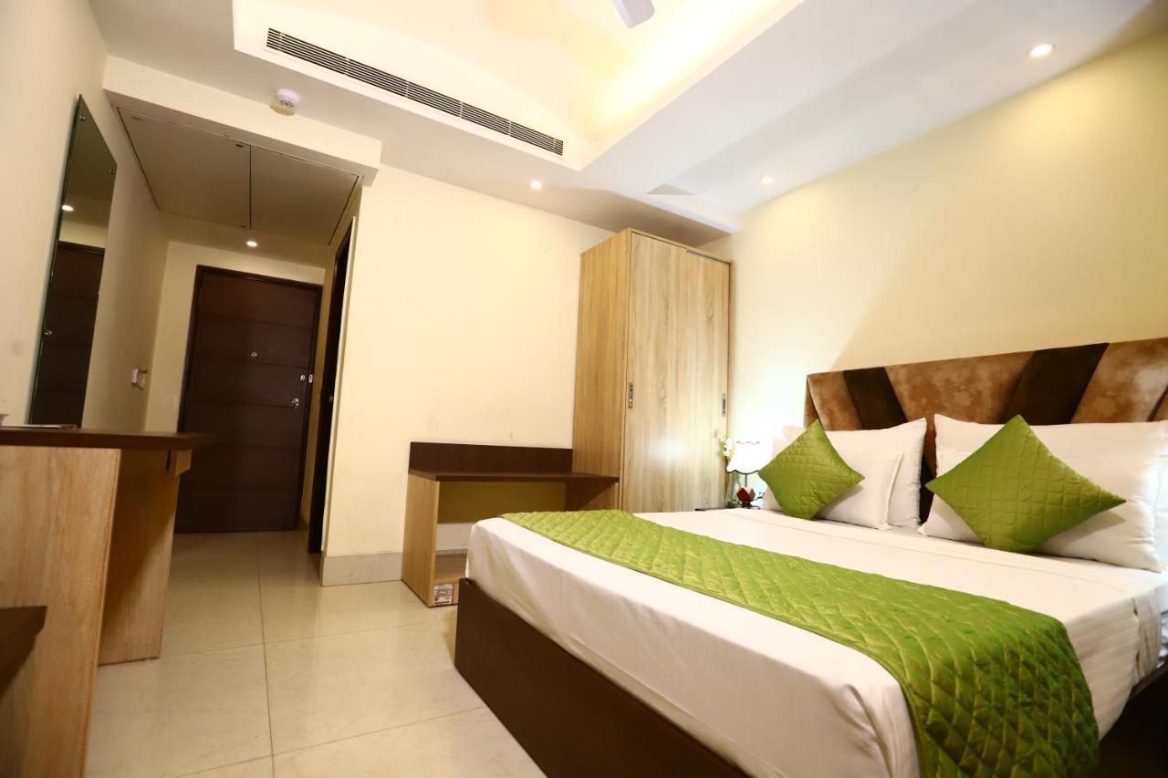 The Picasso Residency - Naraina New Delhi Hotel Eksteriør billede